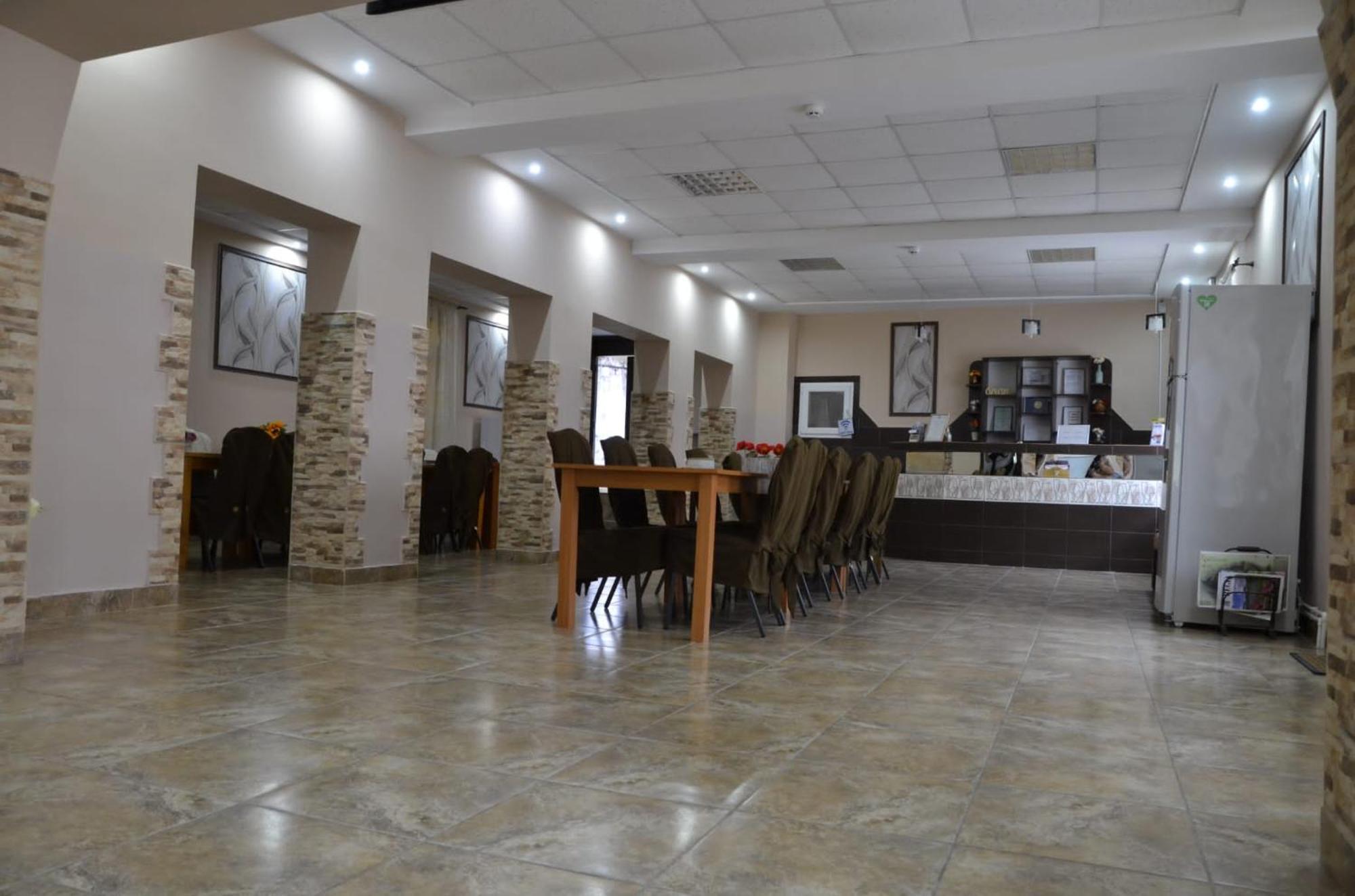 Pensiune Ștefania Hunedoara Exterior foto